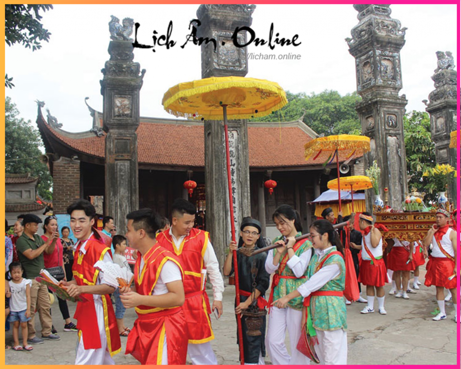 Lễ hội đình - đền Chèm (Hà Nội)