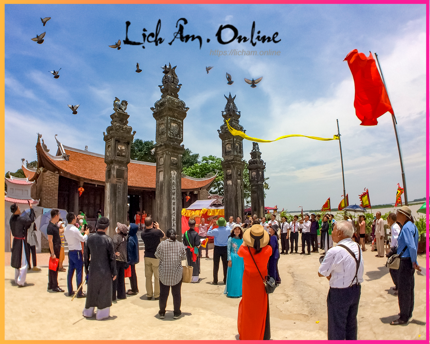 Lễ hội đình - đền Chèm (Hà Nội)