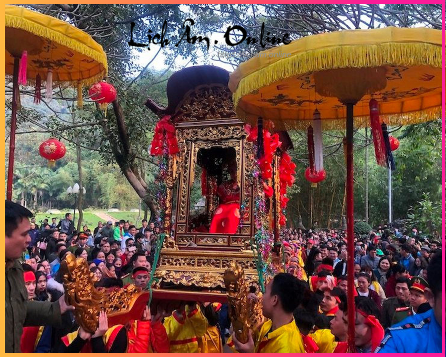 Lễ hội đền Gióng (Sóc Sơn - Hà Nội)