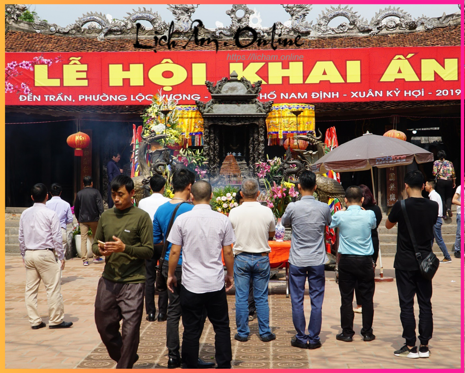 Lễ hội khai ấn đền Trần (Nam Định)